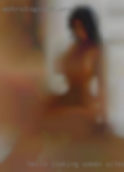 Hello women sites in CT looking for just for a FWB.