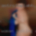 Woman looking casual encounters
